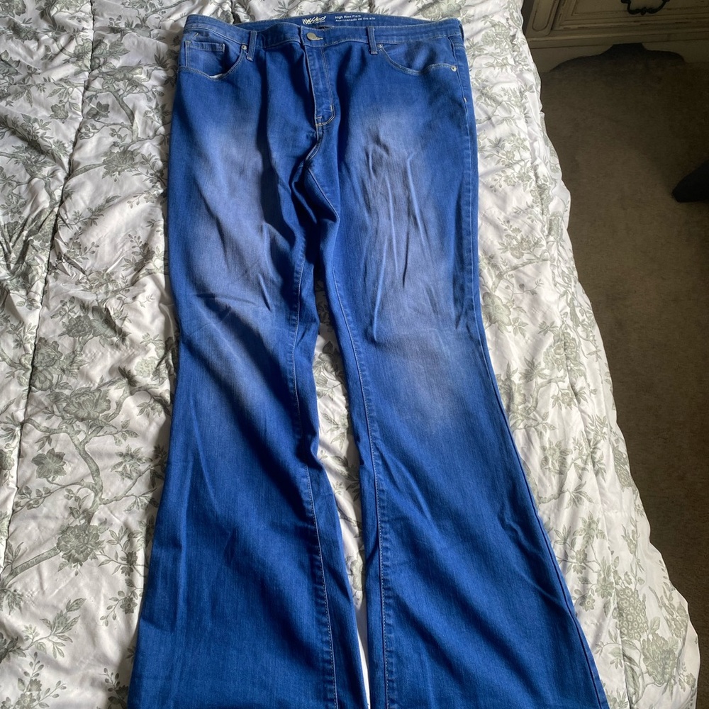 Mossimo super flare stretch jeans